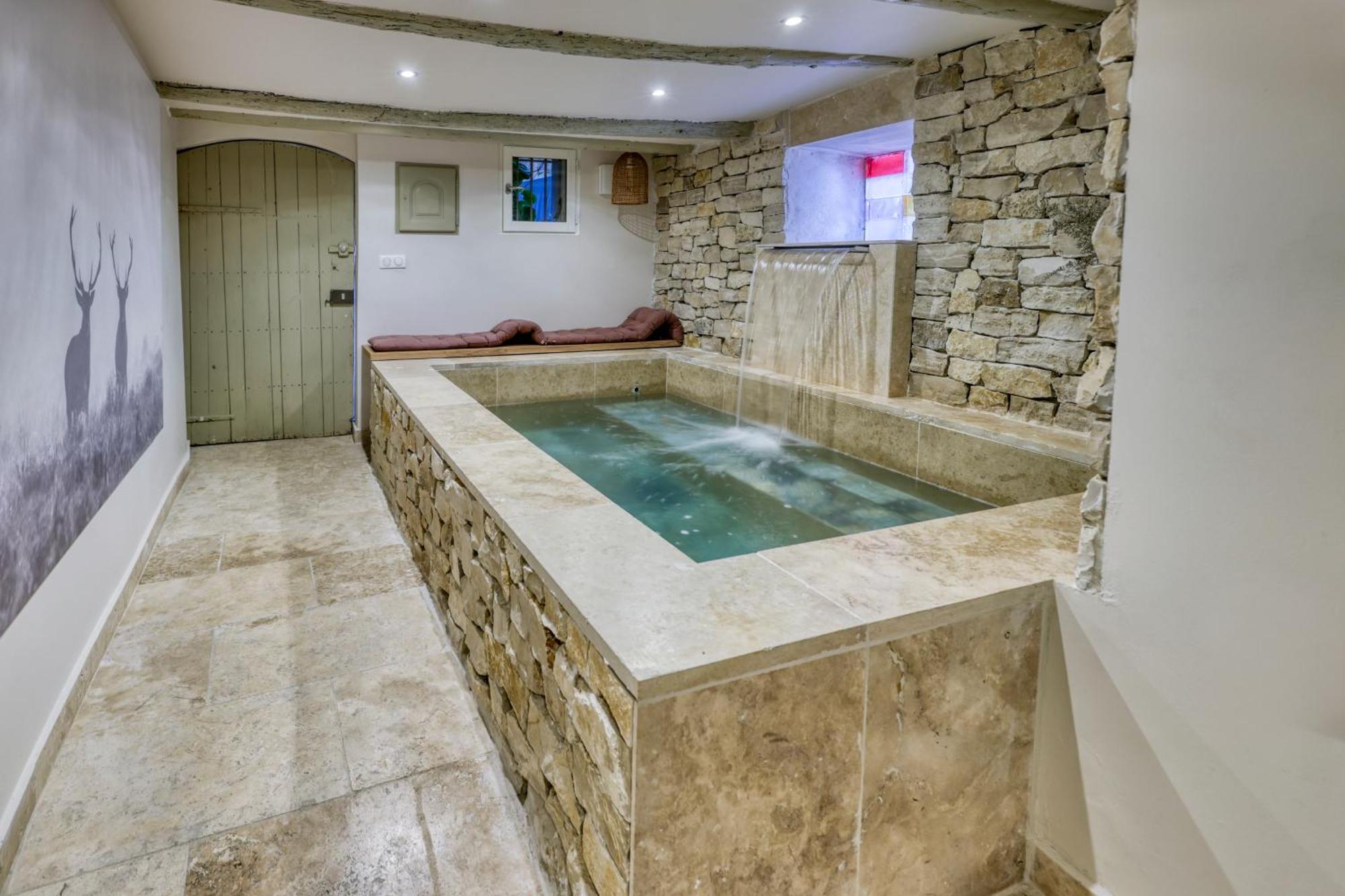 Les Jasmins En Provence Villa ลีล-ซูร์-ลา-ซอร์ก ภายนอก รูปภาพ